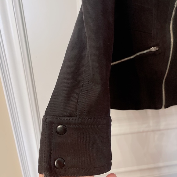 Coat - Picture 3 of 5